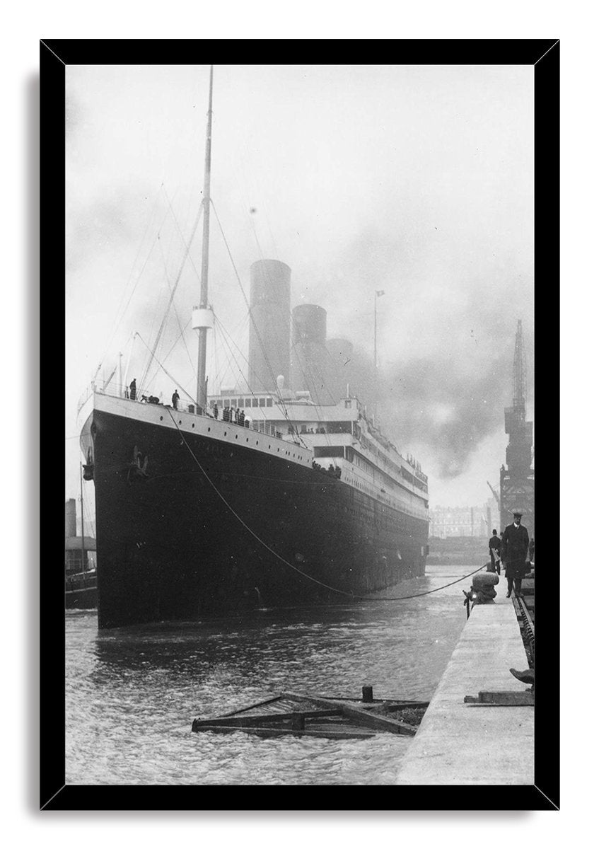 Historic Titanic Ship Decorative Painting (paper and canvas) art poster printing print
