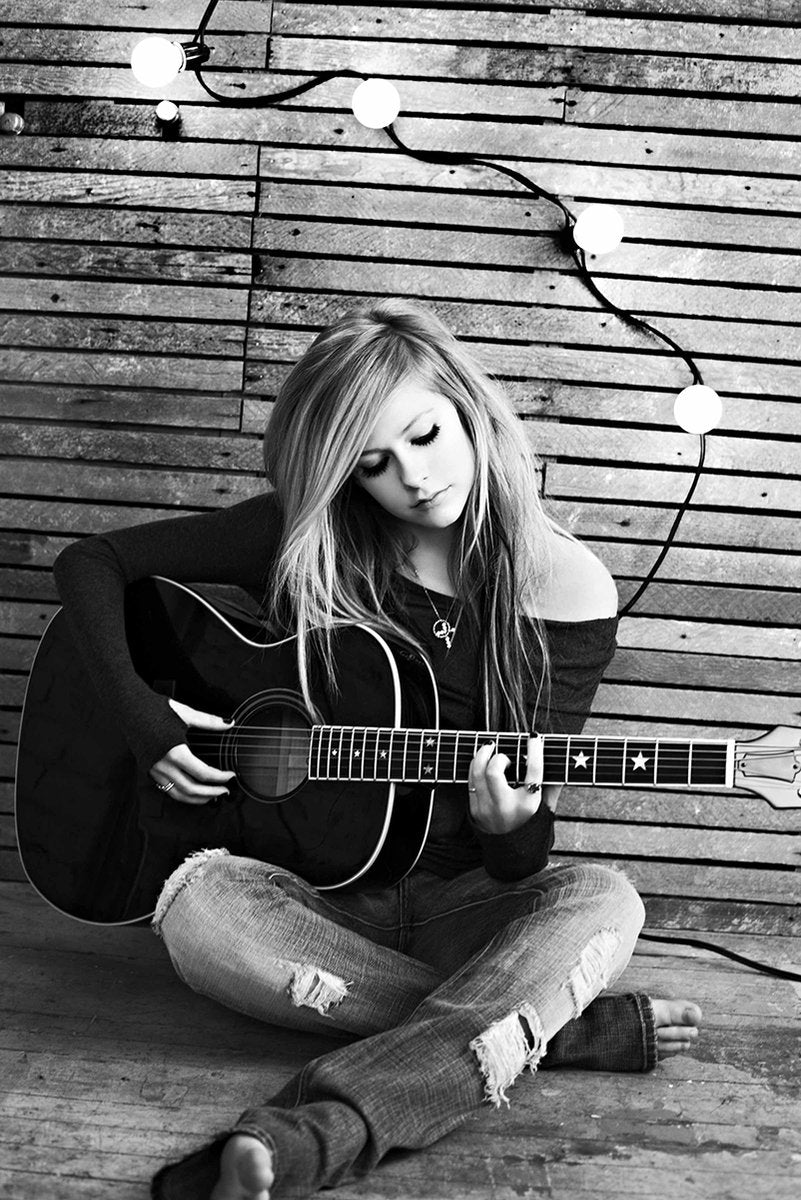 Avril Lavigne Decorative Painting (paper and canvas) art poster printing print